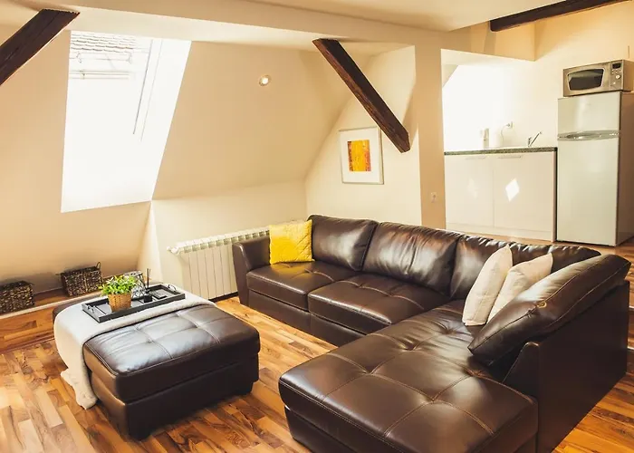 Skol Apartment S Parkiriscem